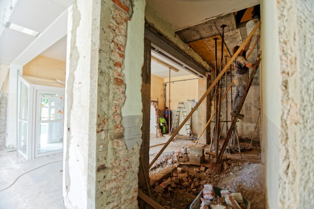 demolicion de cocina para una reforma integra de cocina en madrid moncloa reformas monlcloa