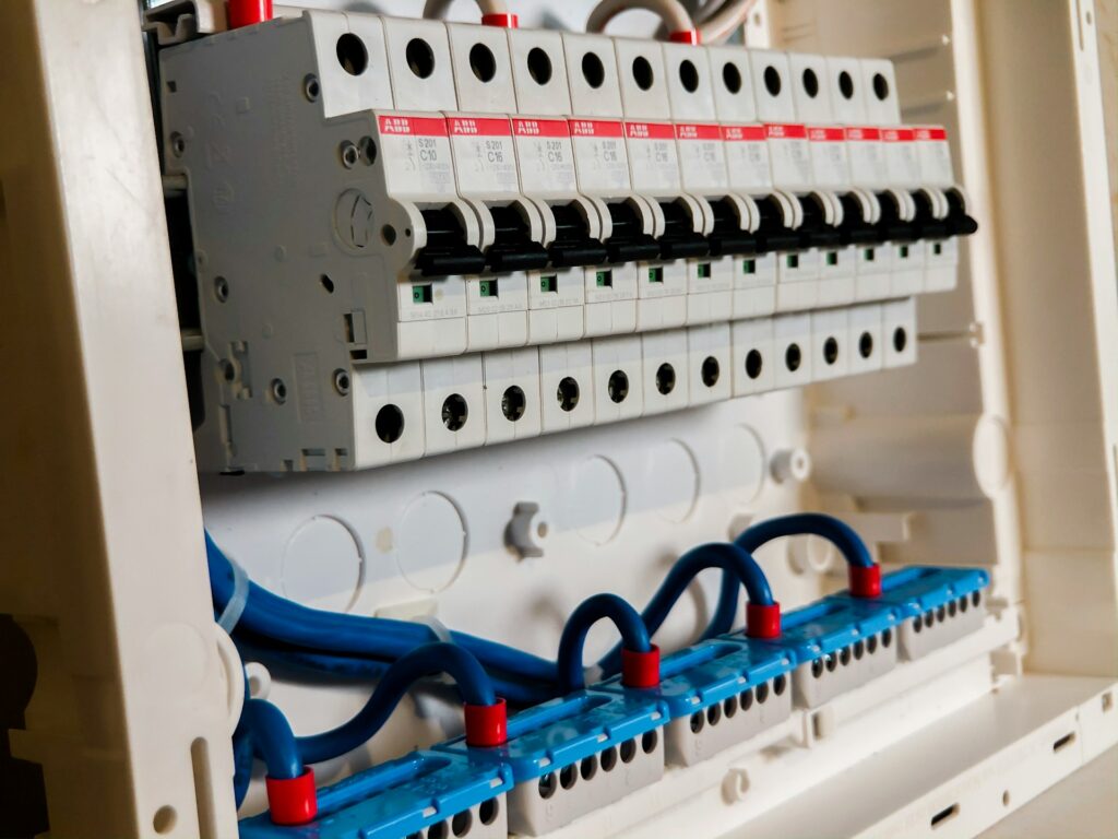 instalacion electrica en una reforma de madrid moncloa reformas moncloa tu aliado en la reforma de tu cocina